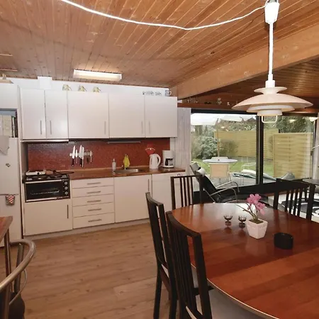 3 Bedroom Amazing Home In Væggerløse Bøtø By